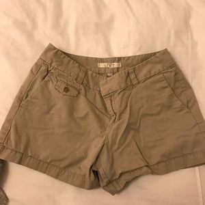 Ann Taylor Loft 3 inch Kaki Shorts